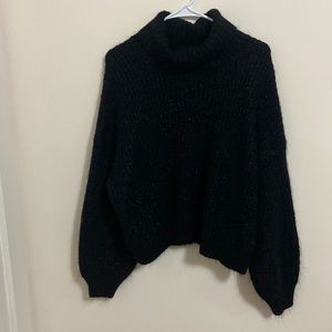 Old navy black turtle neck. XL